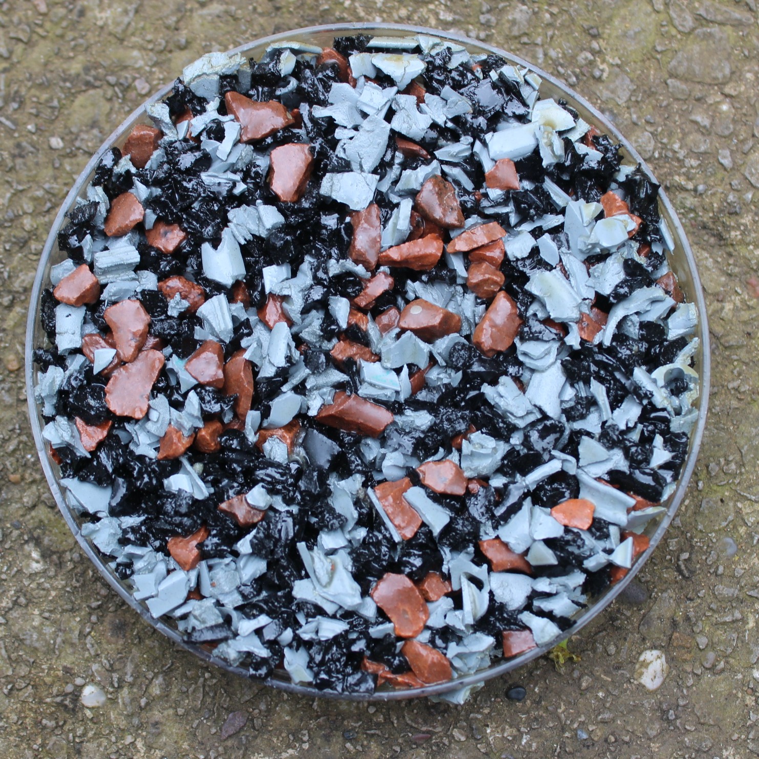 MonsterPave Aggregate 25kg (Red/Black/Grey)